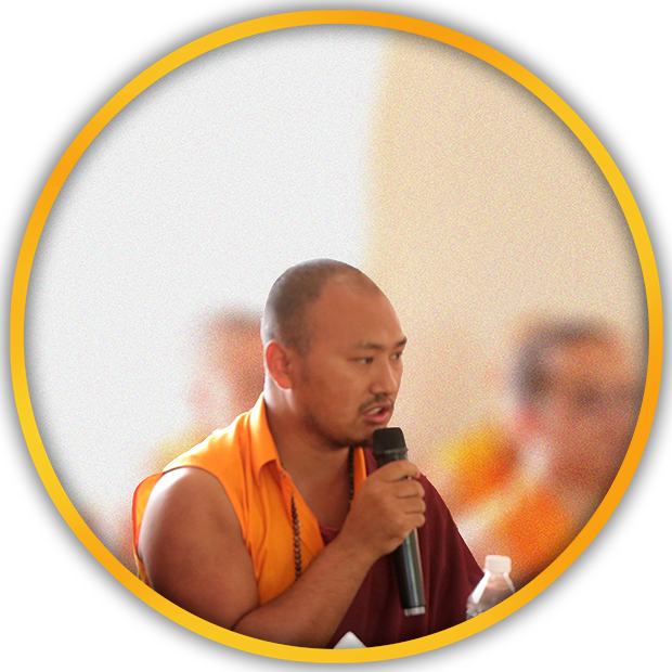 སློབ་དཔོན་སངས་རྒྱས་བཀྲ་ཤིས།